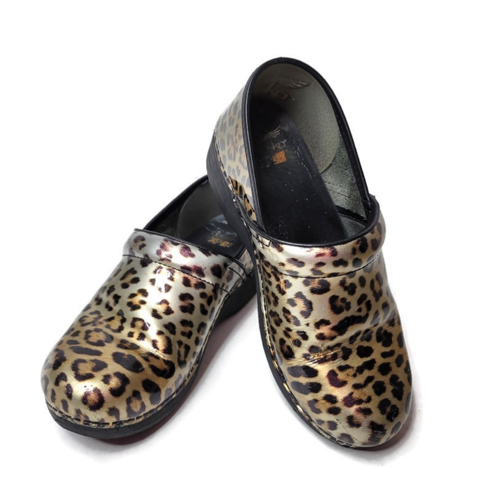 Dansko Leopard Cheetah Print Clogs Size 40 Metali… - image 4